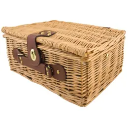 2-Person Rattan Picnic Closed